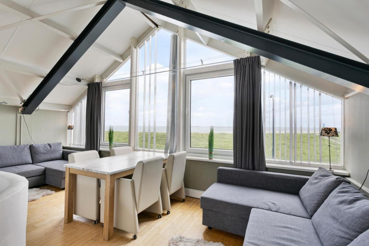 Mooi Huis Met Zeezicht Aan Strand Bed En Breakfast 耶尔瑟克 外观 照片